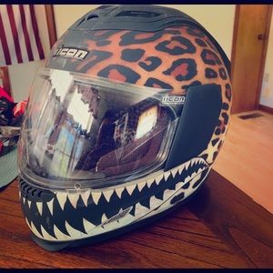 Women’s Icon Helmet